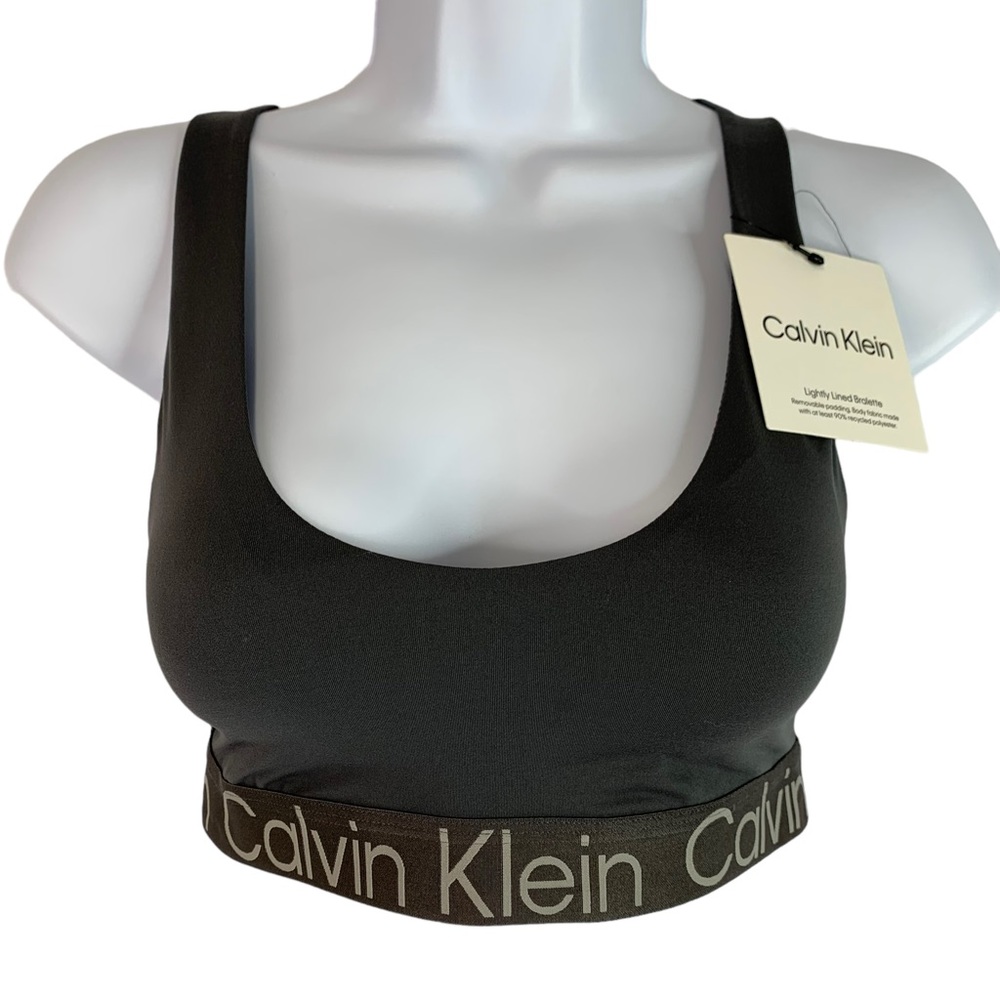 Calvin Klein Women’s Lightly Lined Bralette